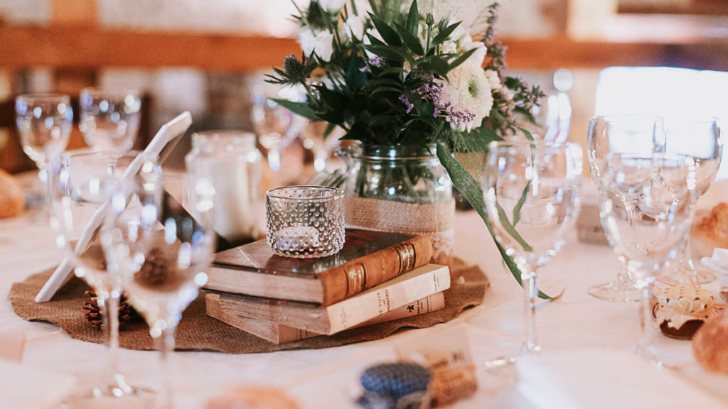 Reportage Mariage Annecy - Les petits détails - Château de Saint Sixt - Photographe Haute Savoie - EMKA Photographe