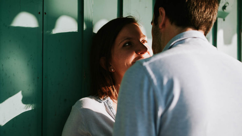 Séance couple Menthon Saint Bernard - Photographe Annecy - EMKA Photographe